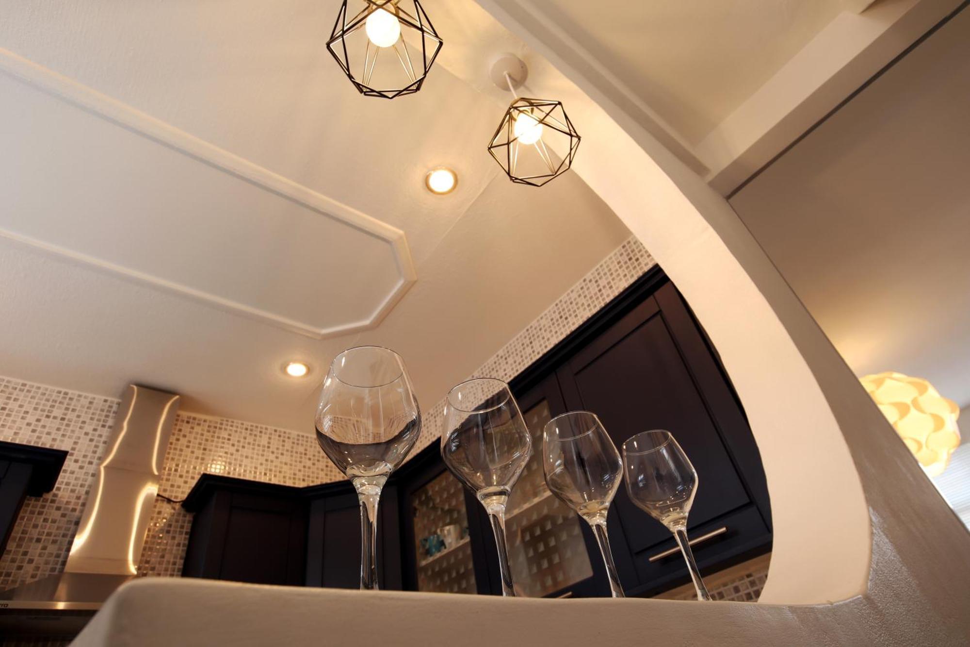 2-Bedroom, Free Parking, High Speed Wi-Fi, Swinton Manchester Buitenkant foto